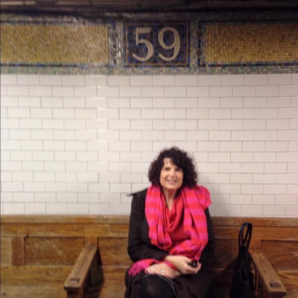 Meet your Posher, Lisa